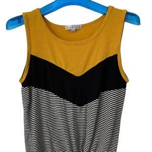Ladies Knit Tank Size S